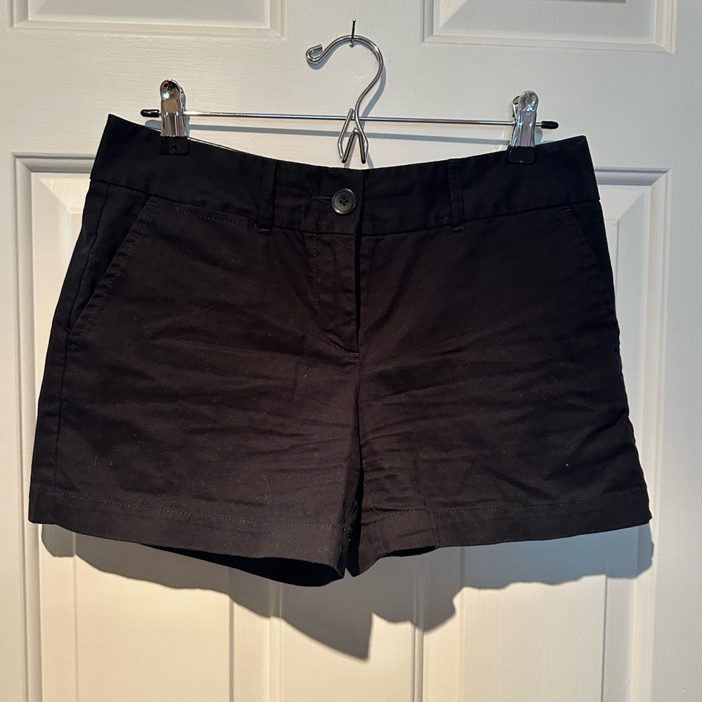 LOFT Classic Black Chino Shorts with pockets. Size 2